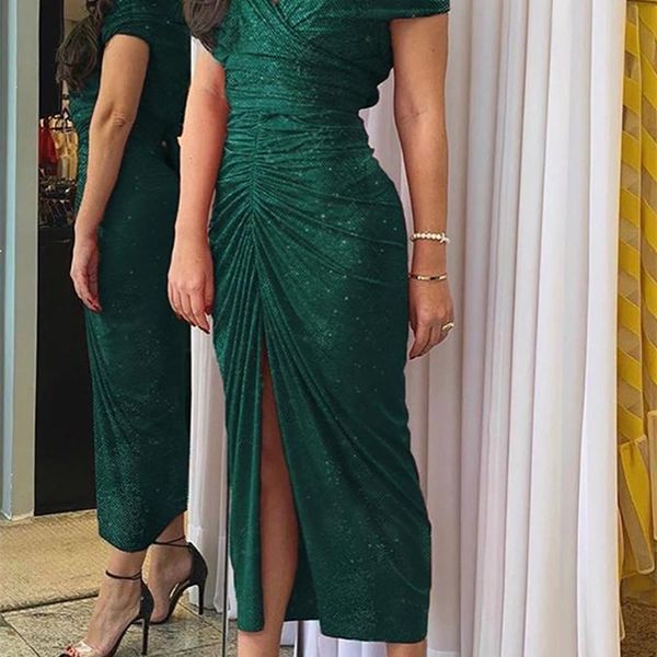 2021 new green/black flash open v-cleavage sleeveless shoulders elegant v dress with short female sleeves dressed in rokd avwi, Black;gray
2021 new green/black flash open v-cleavage sleeveless shoulders elegant v dress with short female sleeves dressed in rokd avwi, Black;gray