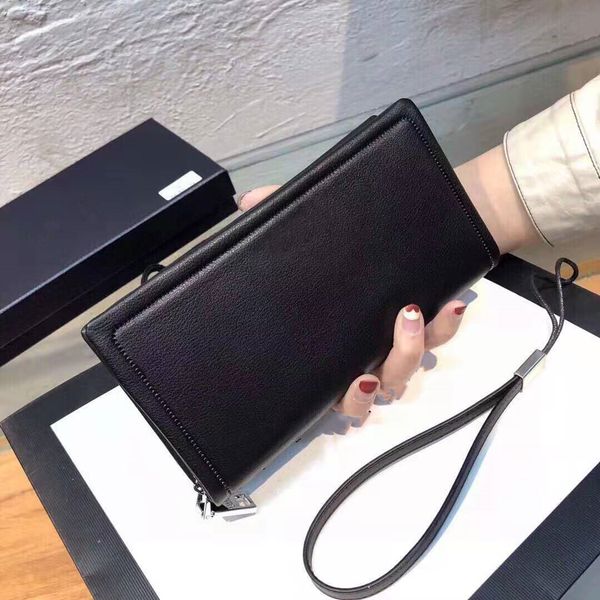 luxurys designer classic cards coins wallet men cluth wallet cell phone pocket bag original leather purse card holder business women wallet, Red;black
luxurys designer classic cards coins wallet men cluth wallet cell phone pocket bag original leather purse card holder business women wallet, Red;black