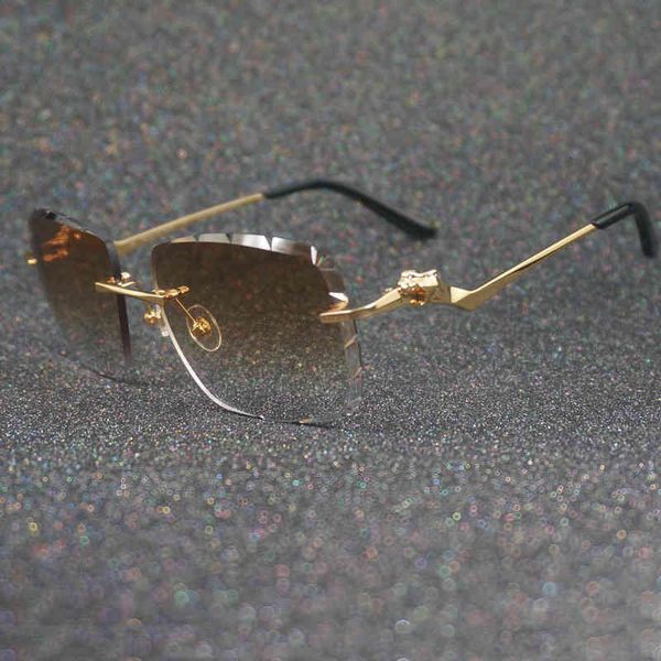 2022 factory wholesale new male vintage jagged edge c deco for fishing luxury woman sunglasses men glasses wine eyewear, White;black
2022 factory wholesale new male vintage jagged edge c deco for fishing luxury woman sunglasses men glasses wine eyewear, White;black