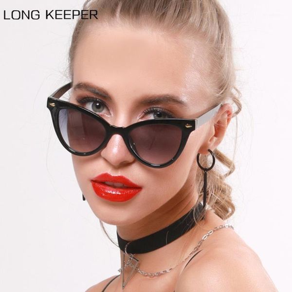 cat eye women sunglasses brand designer retro sunglass man vintage female gradient lens eyewear uv400 feminino1, White;black
cat eye women sunglasses brand designer retro sunglass man vintage female gradient lens eyewear uv400 feminino1, White;black