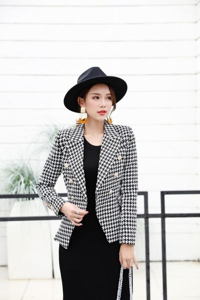 women's suits & blazers runway fashion retro houndstooth short coat 2021 spring suit collar double-breasted england slim long sleeve sm, White;black
women's suits & blazers runway fashion retro houndstooth short coat 2021 spring suit collar double-breasted england slim long sleeve sm, White;black