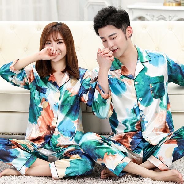 sleepwear classic women printed fashion men personality charm pajamas set indoor casual couple luxury nightgown, Black;white
sleepwear classic women printed fashion men personality charm pajamas set indoor casual couple luxury nightgown, Black;white