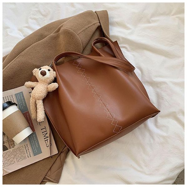 shoulder bags elegant female large tote bag 2021 fashion high-quality pu leather women's designer handbag high capacity
shoulder bags elegant female large tote bag 2021 fashion high-quality pu leather women's designer handbag high capacity