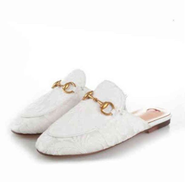 fashion leather half slippers soft lazy women's shoes metal buckle beach classic, Black
fashion leather half slippers soft lazy women's shoes metal buckle beach classic, Black