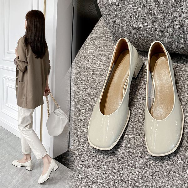 2020 female new arrival bombs will see pale toe square foot dressed as party of cow leather shoes high heels woman black rice white n9a1
2020 female new arrival bombs will see pale toe square foot dressed as party of cow leather shoes high heels woman black rice white n9a1