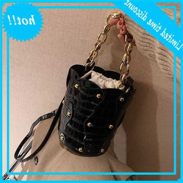 crocodile pattern tote emmer 2021 new pu learn women designer handbag vintage shoulder bag
crocodile pattern tote emmer 2021 new pu learn women designer handbag vintage shoulder bag