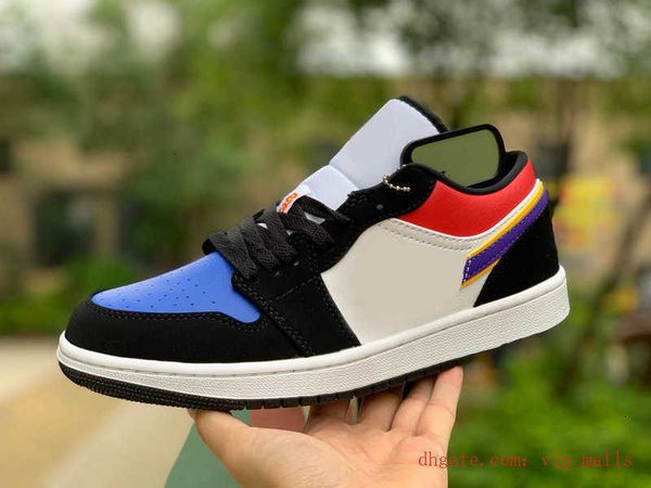 new game royal 1 mens basketball shoes low court purple white red shadow glow bred gray black toe designers 1s women skateboard shoes 184au4
new game royal 1 mens basketball shoes low court purple white red shadow glow bred gray black toe designers 1s women skateboard shoes 184au4