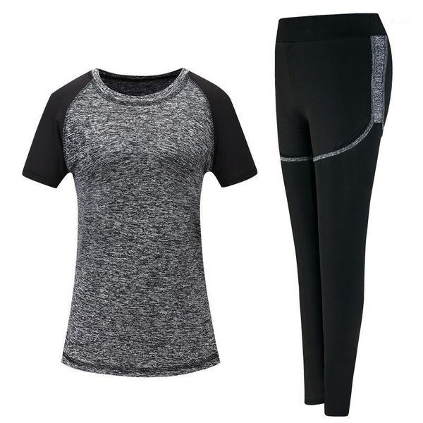 running sets women 2pcs set female short sleeve tank quick dry fitness shorts gym breathable sports clothes suit1, Black;blue
running sets women 2pcs set female short sleeve tank quick dry fitness shorts gym breathable sports clothes suit1, Black;blue