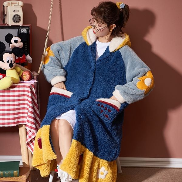 gj56 summer silk couples men with short sleeve suit pocket shorts flower printed sleepwear pajamas and women loose style home set pjs, Black;red
gj56 summer silk couples men with short sleeve suit pocket shorts flower printed sleepwear pajamas and women loose style home set pjs, Black;red