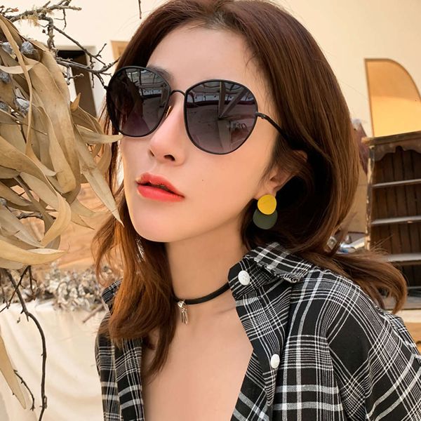net new fashion sunglasses red 2019 ins korean round face polarized big face anti ultraviolet women's sunglasses street p, White;black
net new fashion sunglasses red 2019 ins korean round face polarized big face anti ultraviolet women's sunglasses street p, White;black