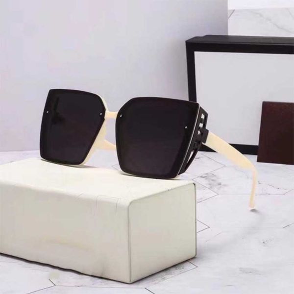 2022design polarized sunglasses men women pilot sunglass luxury uv400 eyewear sun glasses driver metal frame polaroid glass lens 01, White;black
2022design polarized sunglasses men women pilot sunglass luxury uv400 eyewear sun glasses driver metal frame polaroid glass lens 01, White;black