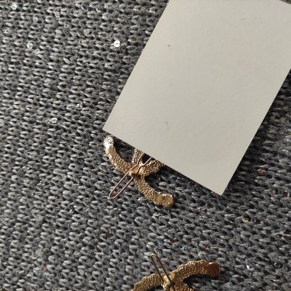 hairpin shining stone new classic fashion c fashion peacock color rhinestone hairclip classic gift with vip card and dus, Slivery;golden
hairpin shining stone new classic fashion c fashion peacock color rhinestone hairclip classic gift with vip card and dus, Slivery;golden