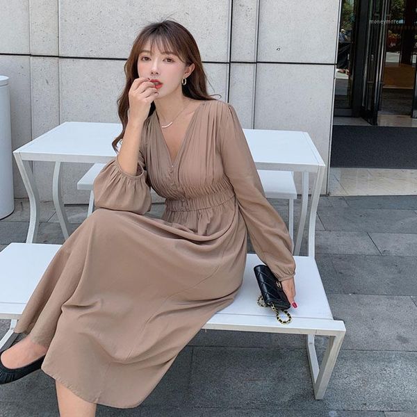 casual dresses floral chiffon long dress spring 2021 one piece vintage boho clothing thicken winter loose female maxi robe1, Black;gray
casual dresses floral chiffon long dress spring 2021 one piece vintage boho clothing thicken winter loose female maxi robe1, Black;gray