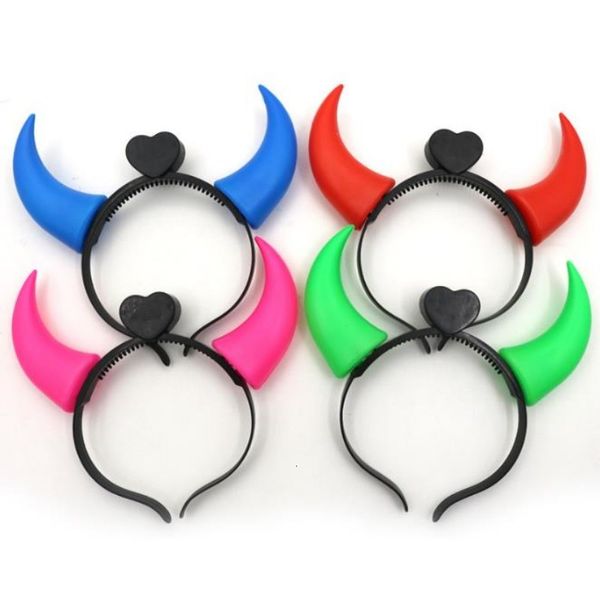 flashing horn party headwear christmas led hair ox clasp headband xmas birthday gift devil horns with opp bag
flashing horn party headwear christmas led hair ox clasp headband xmas birthday gift devil horns with opp bag