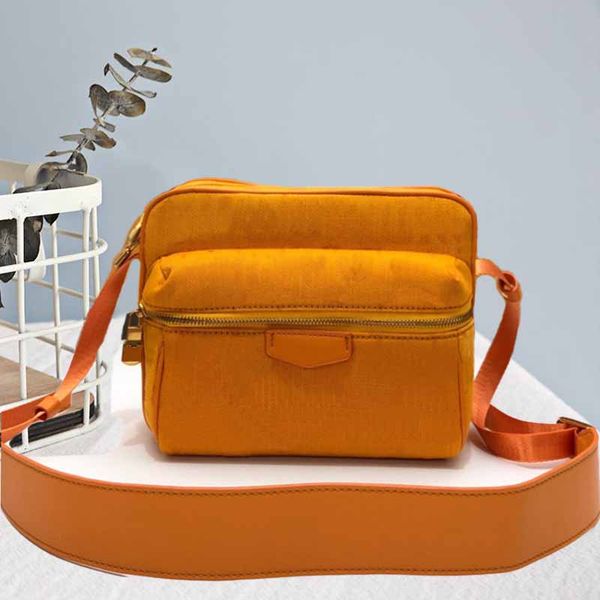 2021 fashion luxury ladies shoulder bag fashionable and comfortable casual women diagonal model m44626 size 25x20x10.5cm
2021 fashion luxury ladies shoulder bag fashionable and comfortable casual women diagonal model m44626 size 25x20x10.5cm