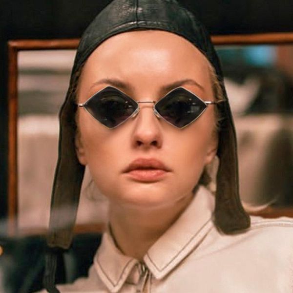 sunglasses quality retro small diamond women female vintage hip hop balck glasses fashion sunglass lady cat brand eyewear, White;black
sunglasses quality retro small diamond women female vintage hip hop balck glasses fashion sunglass lady cat brand eyewear, White;black