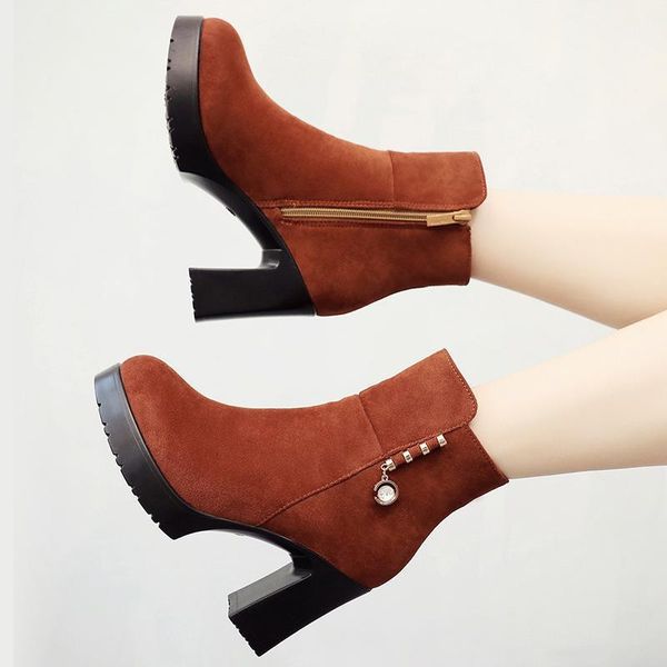 plus size block heel platform boots women shoes 2020 synthetic suede ankle boots ladies high heels short plush1, Black
plus size block heel platform boots women shoes 2020 synthetic suede ankle boots ladies high heels short plush1, Black