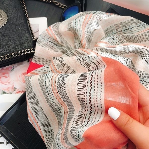 spain fashion plain ribbon ombre chain tassel viscose shawl scarf women pashmina stole bufandas muslim hijab y201007, Blue;gray
spain fashion plain ribbon ombre chain tassel viscose shawl scarf women pashmina stole bufandas muslim hijab y201007, Blue;gray