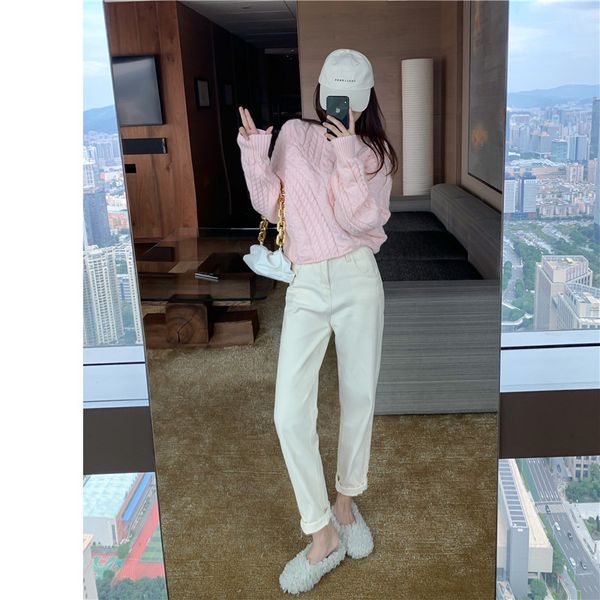 a new style of loose pink blouse, White
a new style of loose pink blouse, White