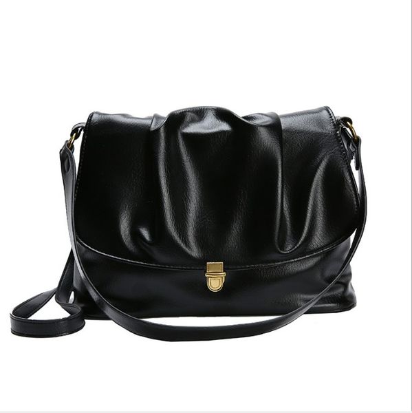 2021 soft pu leather designer chain shoulder bag for women big crossbody messenger bags lady new female handbag totes
2021 soft pu leather designer chain shoulder bag for women big crossbody messenger bags lady new female handbag totes
