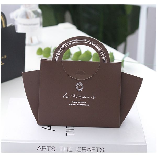 10 шт. 2020 новая конфета подарочная коробка портативный упаковочный мешок свадебные благополучие шоколадные коробки с день рождения декорти 
10 шт. 2020 новая конфета подарочная коробка портативный упаковочный мешок свадебные благополучие шоколадные коробки с день рождения декорти