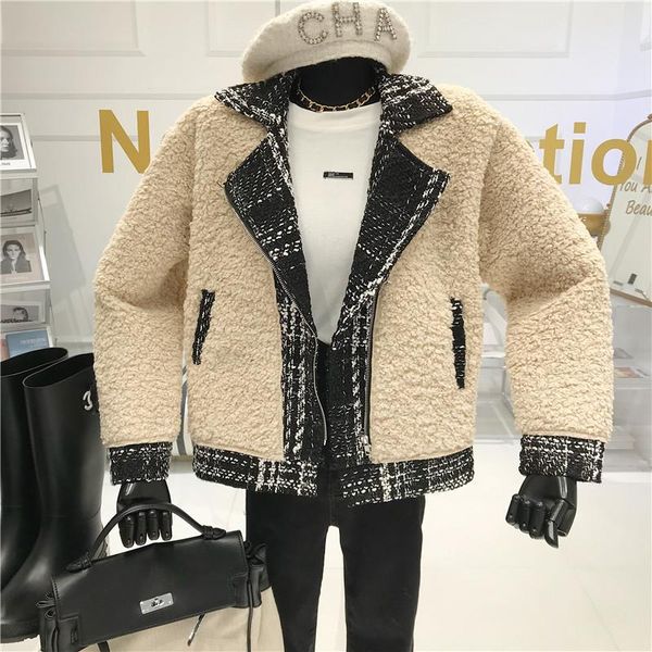 women's fur & faux woman autumn/winter 2021 retro plaid stitching lamb hair cardigan short loose warm coat, Black
women's fur & faux woman autumn/winter 2021 retro plaid stitching lamb hair cardigan short loose warm coat, Black