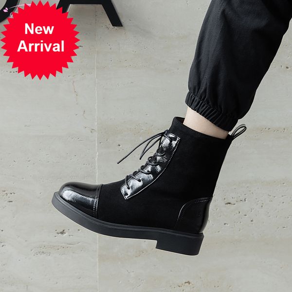 2021 the new casual style round toe ankle fashion lasso-up platform down heels square motorcycle boots women's size shoes jwpg, Black
2021 the new casual style round toe ankle fashion lasso-up platform down heels square motorcycle boots women's size shoes jwpg, Black