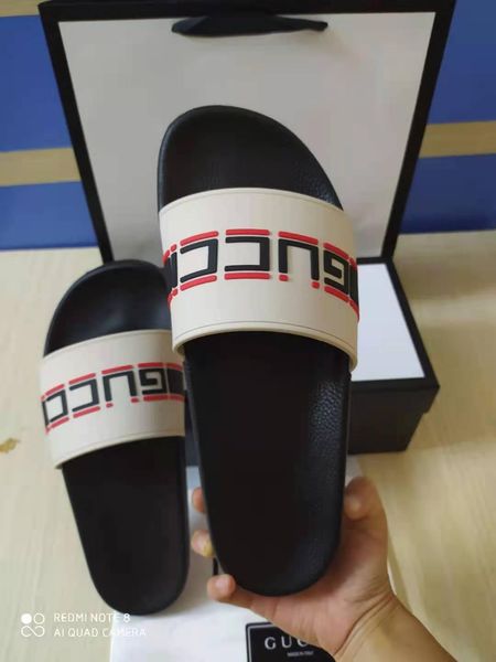 design slippers ladies and men's summer rubber sandals beach slippers fashionable wear-resistant slippers indoor shoe size 35-46, comfo, Black
design slippers ladies and men's summer rubber sandals beach slippers fashionable wear-resistant slippers indoor shoe size 35-46, comfo, Black