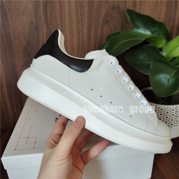 2021 new arriv designer men shoes fashion luxury women shoes men's leather lace up platform oversized sole sneakers white black casual
2021 new arriv designer men shoes fashion luxury women shoes men's leather lace up platform oversized sole sneakers white black casual