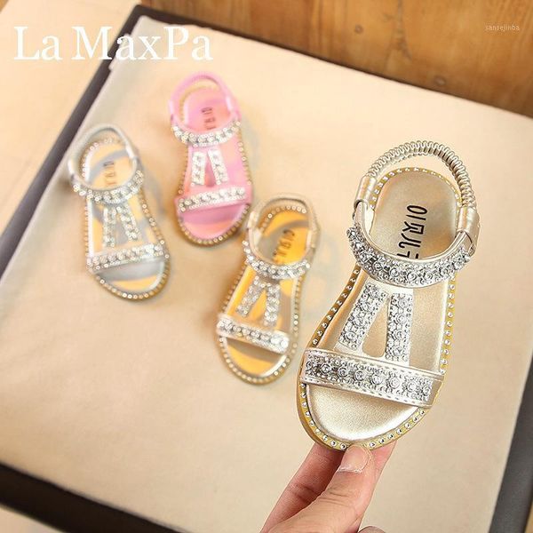 2020 new arrival girls sandals little princess children's sandals beach shoes baby sports boy children's tide size 21-301, Black;red
2020 new arrival girls sandals little princess children's sandals beach shoes baby sports boy children's tide size 21-301, Black;red