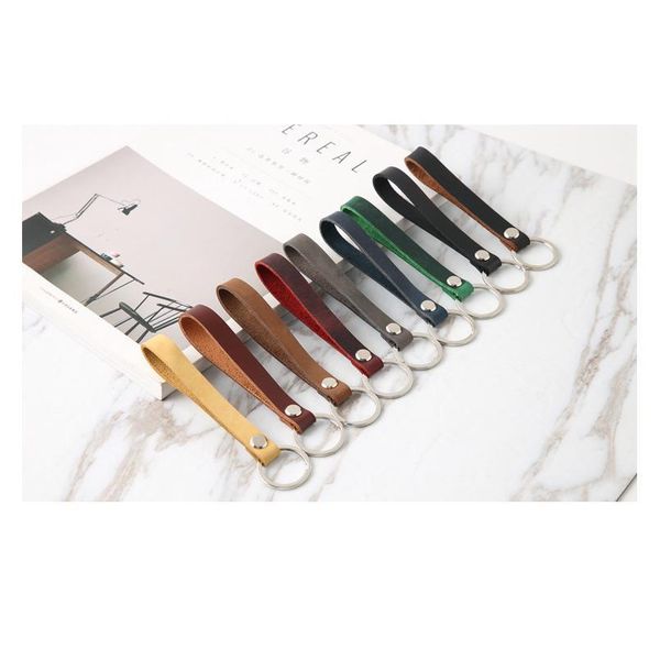 fashion handmade leather keychain crazy horse hide waist hanging car leather key chain cute wallet keychains key rope bbywab 
fashion handmade leather keychain crazy horse hide waist hanging car leather key chain cute wallet keychains key rope bbywab