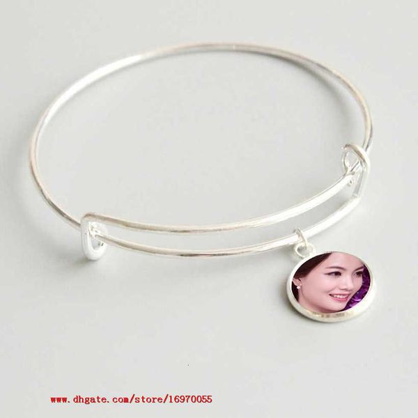bangles bracelet blank fashion sublimation bangle women transfer printing jewelry consumables new arrvial
bangles bracelet blank fashion sublimation bangle women transfer printing jewelry consumables new arrvial