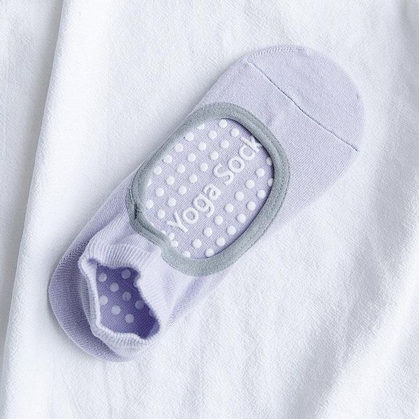 1 пара взрослых полиэстер хлопчатобумажные противоскольжения носки батуты носки для взрослых комфортабельный износ из ношения из пвх резинов, Black 
1 пара взрослых полиэстер хлопчатобумажные противоскольжения носки батуты носки для взрослых комфортабельный износ из ношения из пвх резинов, Black