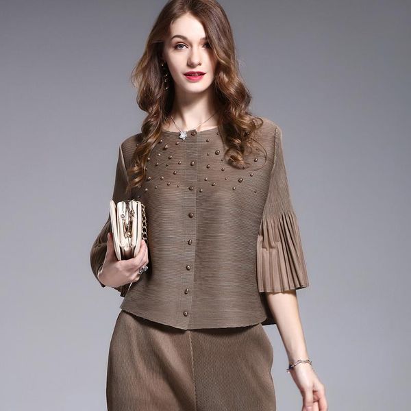 women's jackets fashion design bead woman coat miyak pleated 2021 summer loose thin solid 3/4 sleeve short jacket plus size outwear c57, Black;brown
women's jackets fashion design bead woman coat miyak pleated 2021 summer loose thin solid 3/4 sleeve short jacket plus size outwear c57, Black;brown