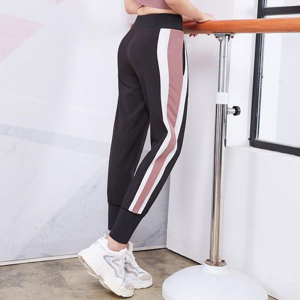 running pants women sweatpants femme loose athletic training outdoor jogging sports workout trousers1, Black;blue
running pants women sweatpants femme loose athletic training outdoor jogging sports workout trousers1, Black;blue