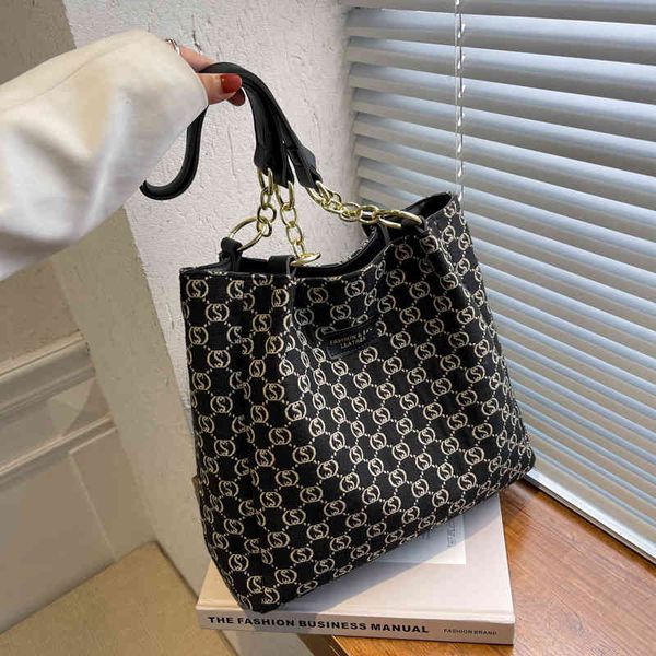 bag2022 factory wholesale new this year's popular bag spring women's large capacity fashion shoulder bag college student class tot
bag2022 factory wholesale new this year's popular bag spring women's large capacity fashion shoulder bag college student class tot