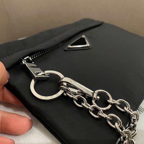 2005 luxurys designers mini nylon crossbody bags shoulder sky black purses designer women saddle bags multi pochette coin purse fanny pack l
2005 luxurys designers mini nylon crossbody bags shoulder sky black purses designer women saddle bags multi pochette coin purse fanny pack l