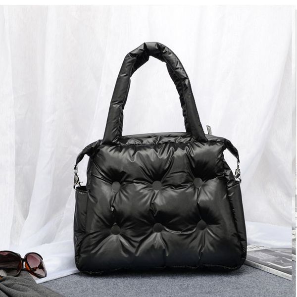 luxury handbag women space pad cotton feather down bag 2020 autumn winter shoulder tote bag lady bucket crossbody messenger pack c1223
luxury handbag women space pad cotton feather down bag 2020 autumn winter shoulder tote bag lady bucket crossbody messenger pack c1223