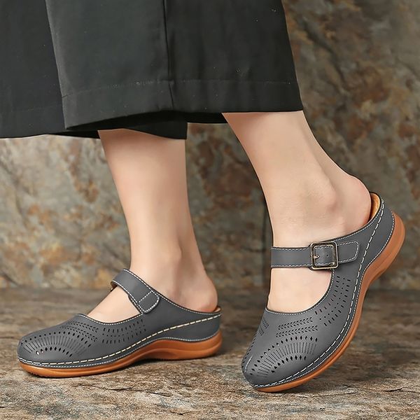 ladies sandals summer shoes soft sewing gladiator sandals for women retro buckle wedges platform female sandal size 43 y200405, Black
ladies sandals summer shoes soft sewing gladiator sandals for women retro buckle wedges platform female sandal size 43 y200405, Black