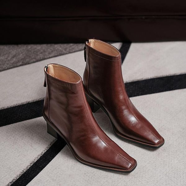 2020 winter new casual fashion short boots women's mid-heel british style thick heel retro martin boots 2021 fashion women, Black
2020 winter new casual fashion short boots women's mid-heel british style thick heel retro martin boots 2021 fashion women, Black