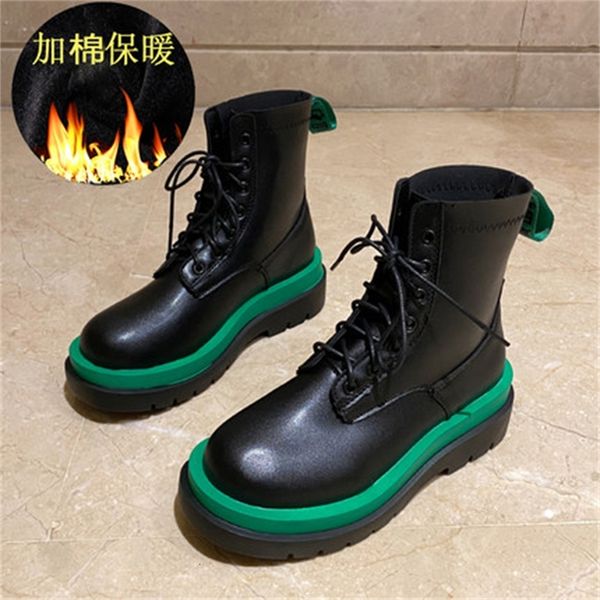 black 2021 new winter thick leather cross strap shoes women's water boots that 35-40 n2as
black 2021 new winter thick leather cross strap shoes women's water boots that 35-40 n2as
