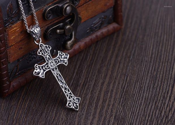 lockets jesus christ cross pendant 925 sterling silver for men vintage hollow pattern design fine jewelry mens accessories1
lockets jesus christ cross pendant 925 sterling silver for men vintage hollow pattern design fine jewelry mens accessories1