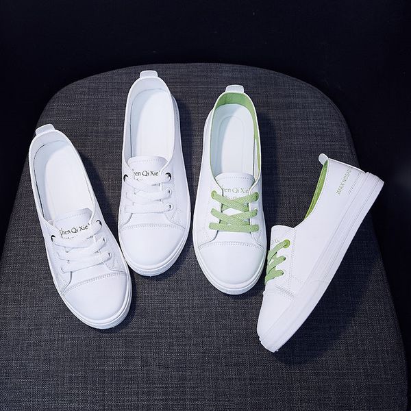 fashion women's vulcanize spring new classic solid color pu leather women casual white shoes sneakers q1215, Black;white
fashion women's vulcanize spring new classic solid color pu leather women casual white shoes sneakers q1215, Black;white