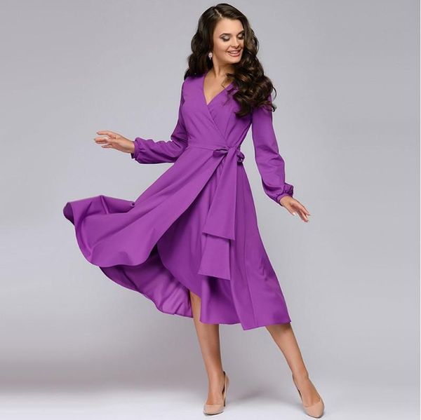 spring and autumn new fashion solid color net red mid-length dress with thin waist, Black;gray
spring and autumn new fashion solid color net red mid-length dress with thin waist, Black;gray