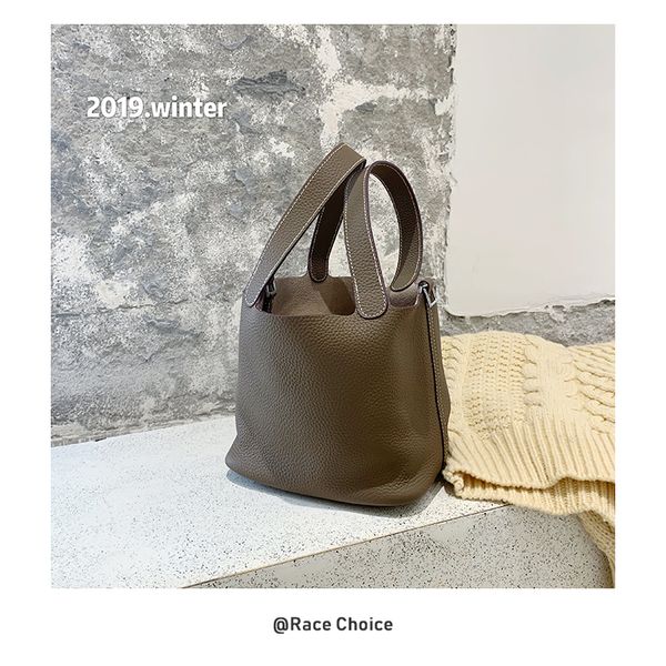high-grade first layer cowhide ladies bag all-match elephant gray vegetable basket bucket bag fashion
high-grade first layer cowhide ladies bag all-match elephant gray vegetable basket bucket bag fashion