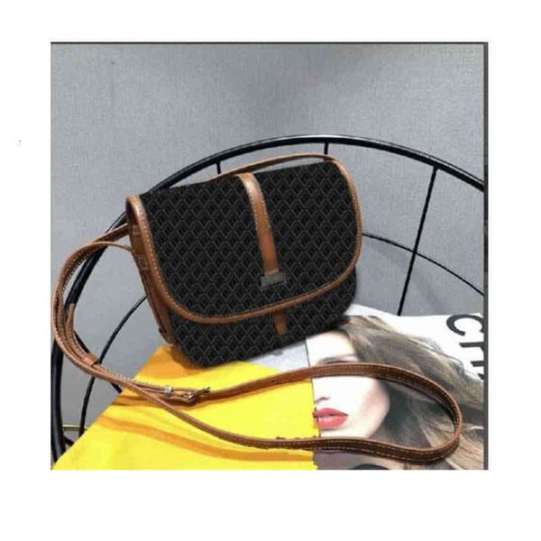 2022 crazy sales fashion women's gooya shoulder bags luxury lady handbags flap designer bag versatile vintage gold tb metal box designs
2022 crazy sales fashion women's gooya shoulder bags luxury lady handbags flap designer bag versatile vintage gold tb metal box designs