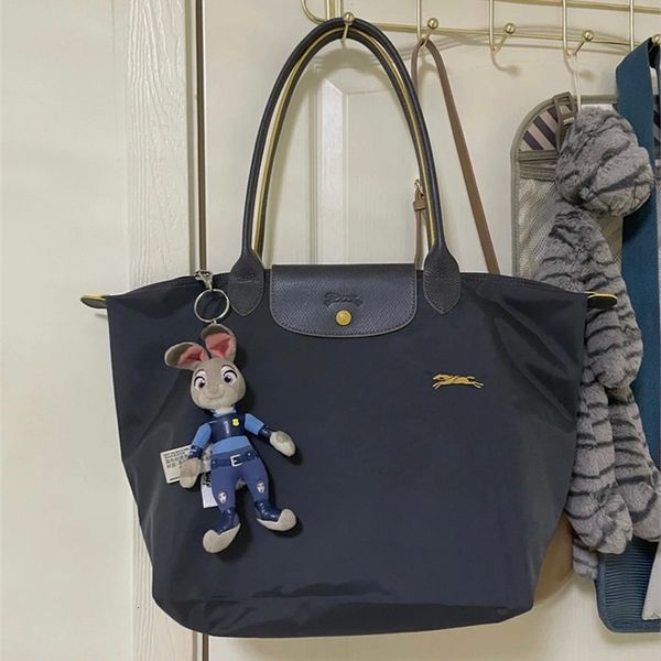 designer new handbags lc dumpling clutch bag armpit embroidered one shoulder portable nylon women's leisure carrier shopping women clut
designer new handbags lc dumpling clutch bag armpit embroidered one shoulder portable nylon women's leisure carrier shopping women clut