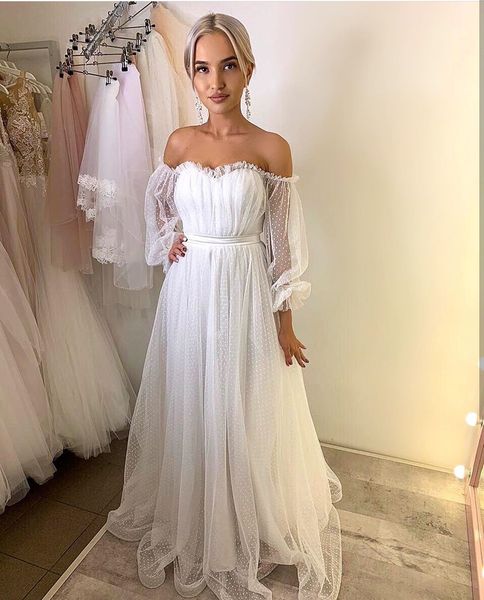 new off shoulder wedding dress 2021 lantern long sleeve point net tulle white bridal gowns a-line floor length women elegant
new off shoulder wedding dress 2021 lantern long sleeve point net tulle white bridal gowns a-line floor length women elegant