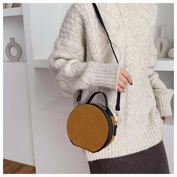 new ladies shoulder bag frosted retro small black bag simple small round female pu leather lady messenger
new ladies shoulder bag frosted retro small black bag simple small round female pu leather lady messenger