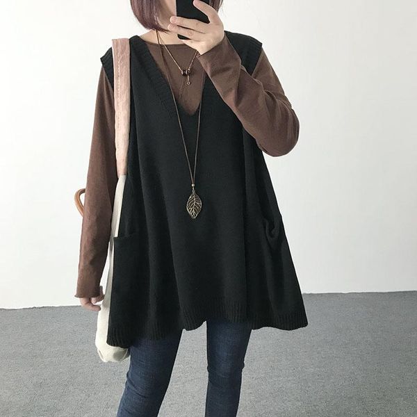women's vests knitted v-neck vest women pullvers loose big size 2021 autumn winter outer wear sleeveless solid color, Black;white
women's vests knitted v-neck vest women pullvers loose big size 2021 autumn winter outer wear sleeveless solid color, Black;white
